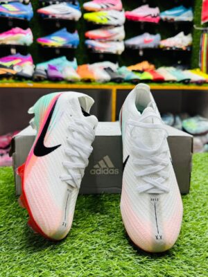 Nike Master Grade Boots