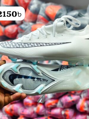 NIKE 4